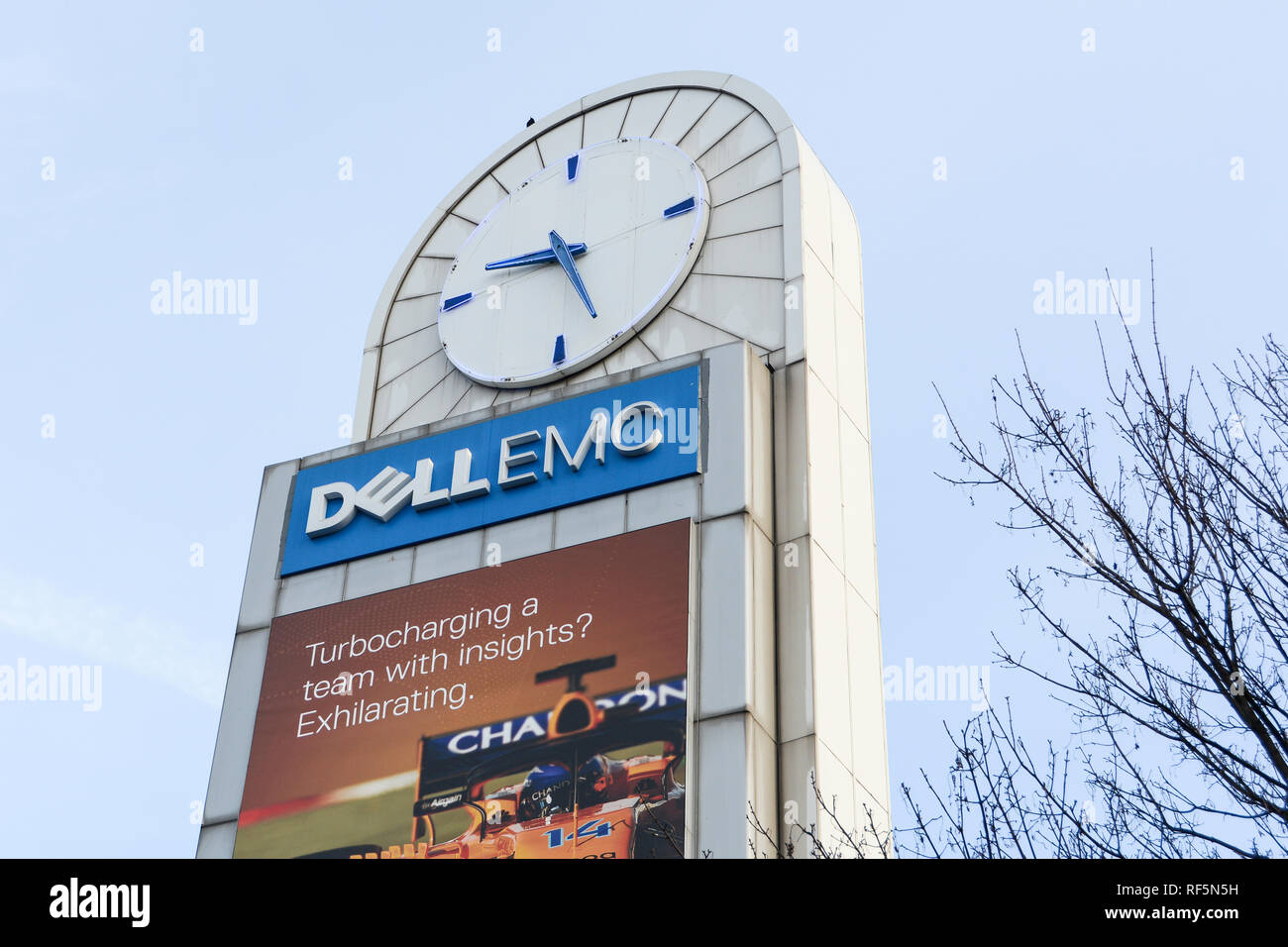 Die ikonischen Dell EMC-Tower, Great West Road, Brentford, London, TW8 Stockfoto