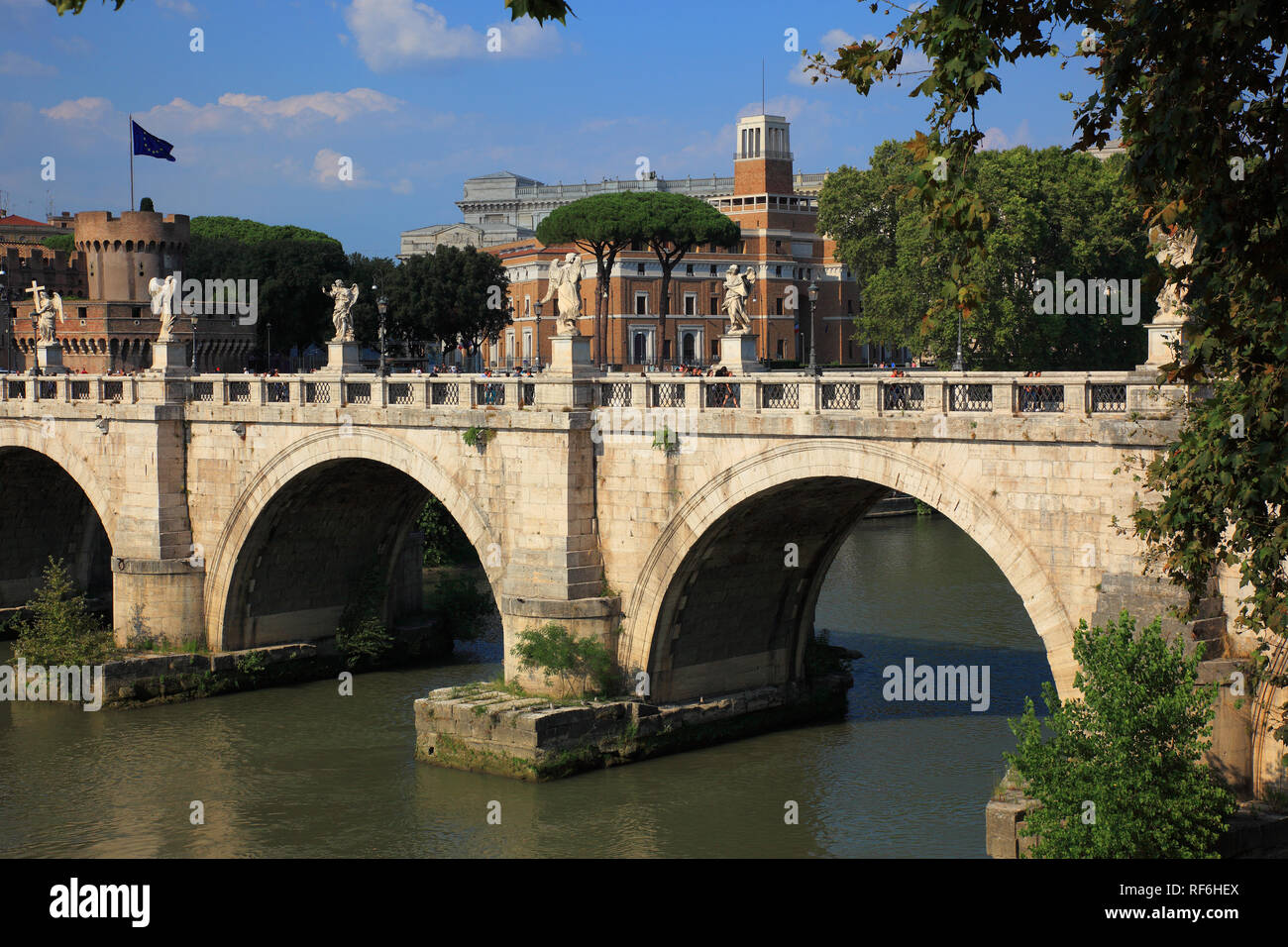 Ponte Sant'Angelo, Brücke von Hadrian, Engel, Brücke, überqueren den Fluss Tiber, Rom, Italien Stockfoto