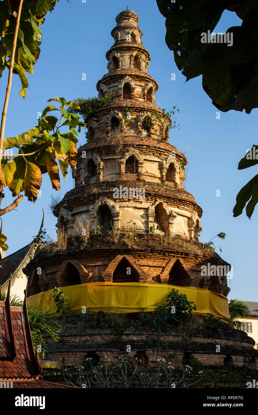 Wat Phuak Hong oder "Tempel der Flug der Schwäne" ist ein kleiner Tempel in der Altstadt von Chiang Mai in den Burggraben. Hauptmerkmal des Tempels ist Stockfoto