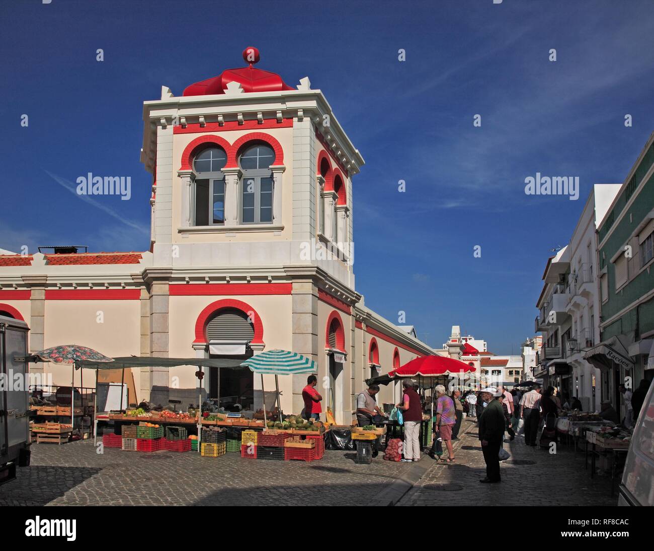 Neo-Moorish Markthalle, Loule, Algarve, Portugal Stockfoto