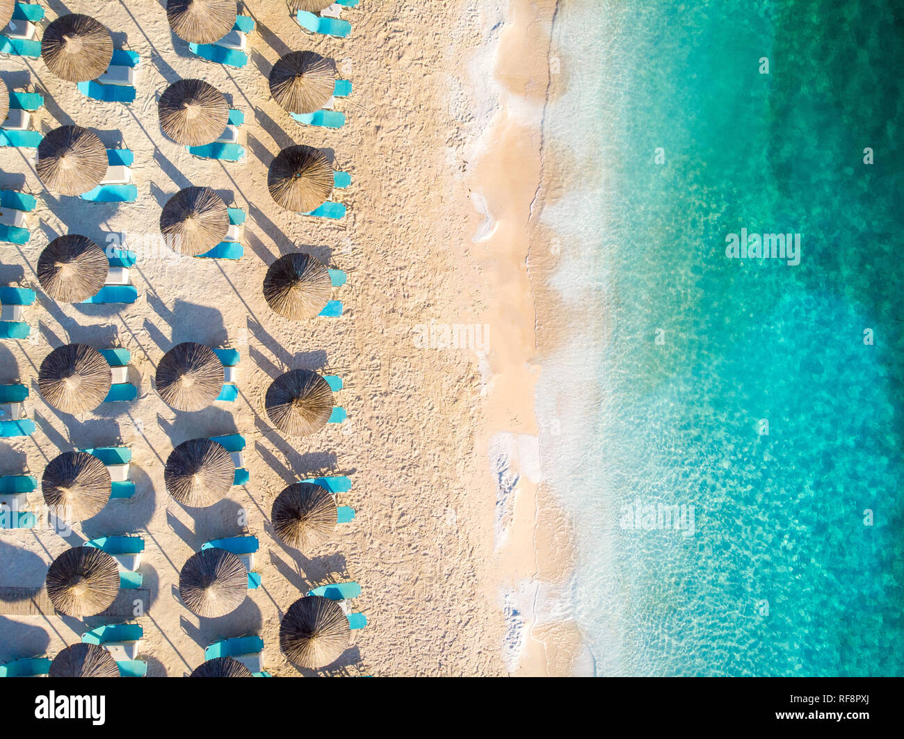 Von oben nach unten Luftbild von Thassos Marmor Strand (Insel Thasos, Griechenland) Stockfoto