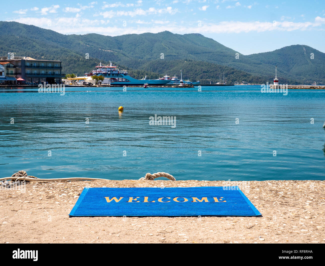 Auf Thasos anmelden Insel Thasos Hafen in Limenas Stadt Willkommen Stockfoto