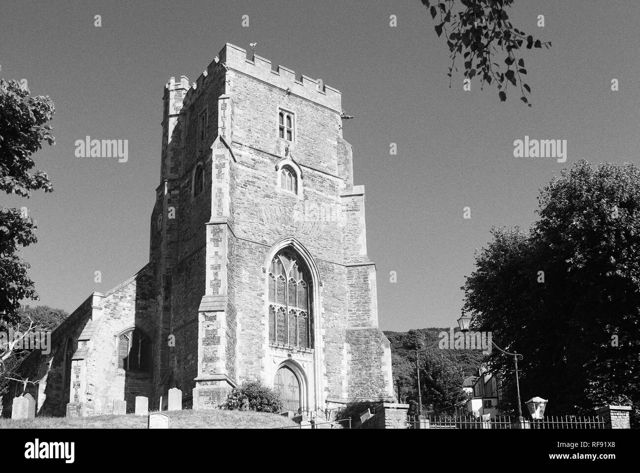 All Saints Church Tower in der Altstadt von Hastings, East Sussex, Südengland Stockfoto