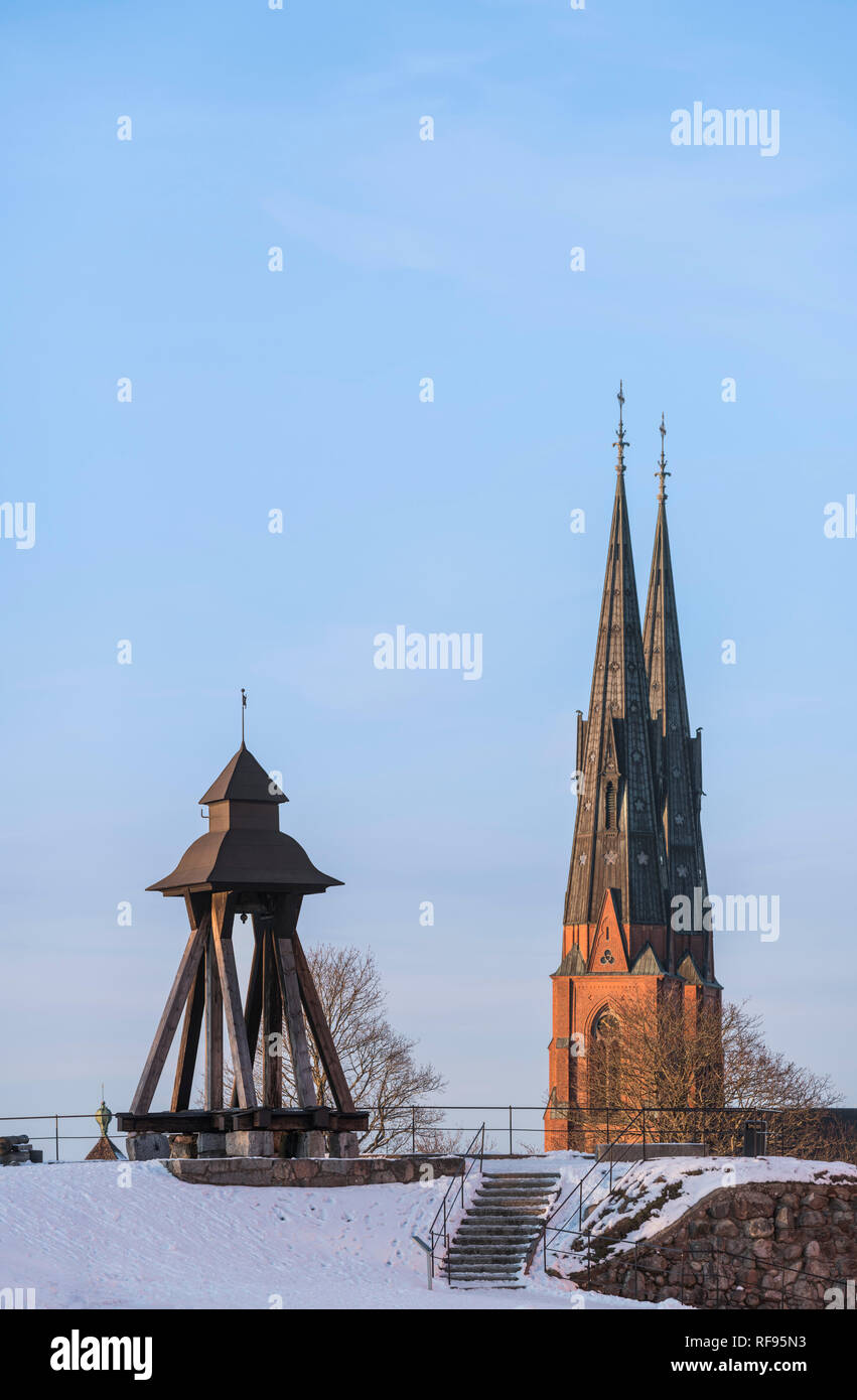 Die gunilla Bell (Gunillaklockan) auf die Burg und die Kathedrale. Uppsala, Schweden, Skandinavien. Stockfoto