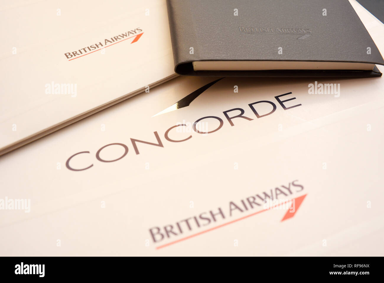British Airways Concorde Jet Airliner Flugzeug souvenir Schreibwaren. Logo der Marke Sammlerstücke. Broschüre mit Marke. Momento Andenken von Supersonic Stockfoto