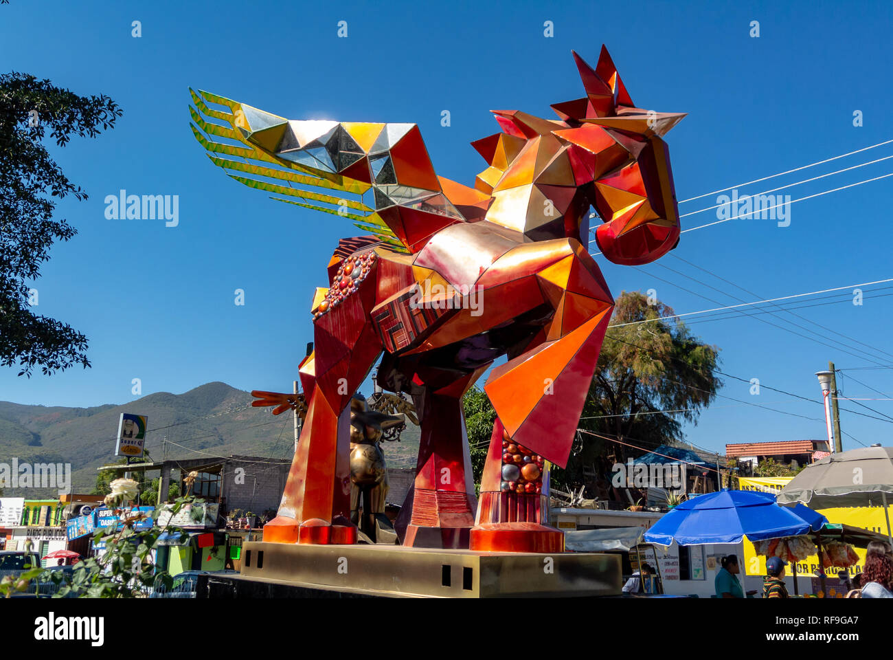 Pegasus Statue, El Tule, Oaxaca, Mexiko Stockfoto