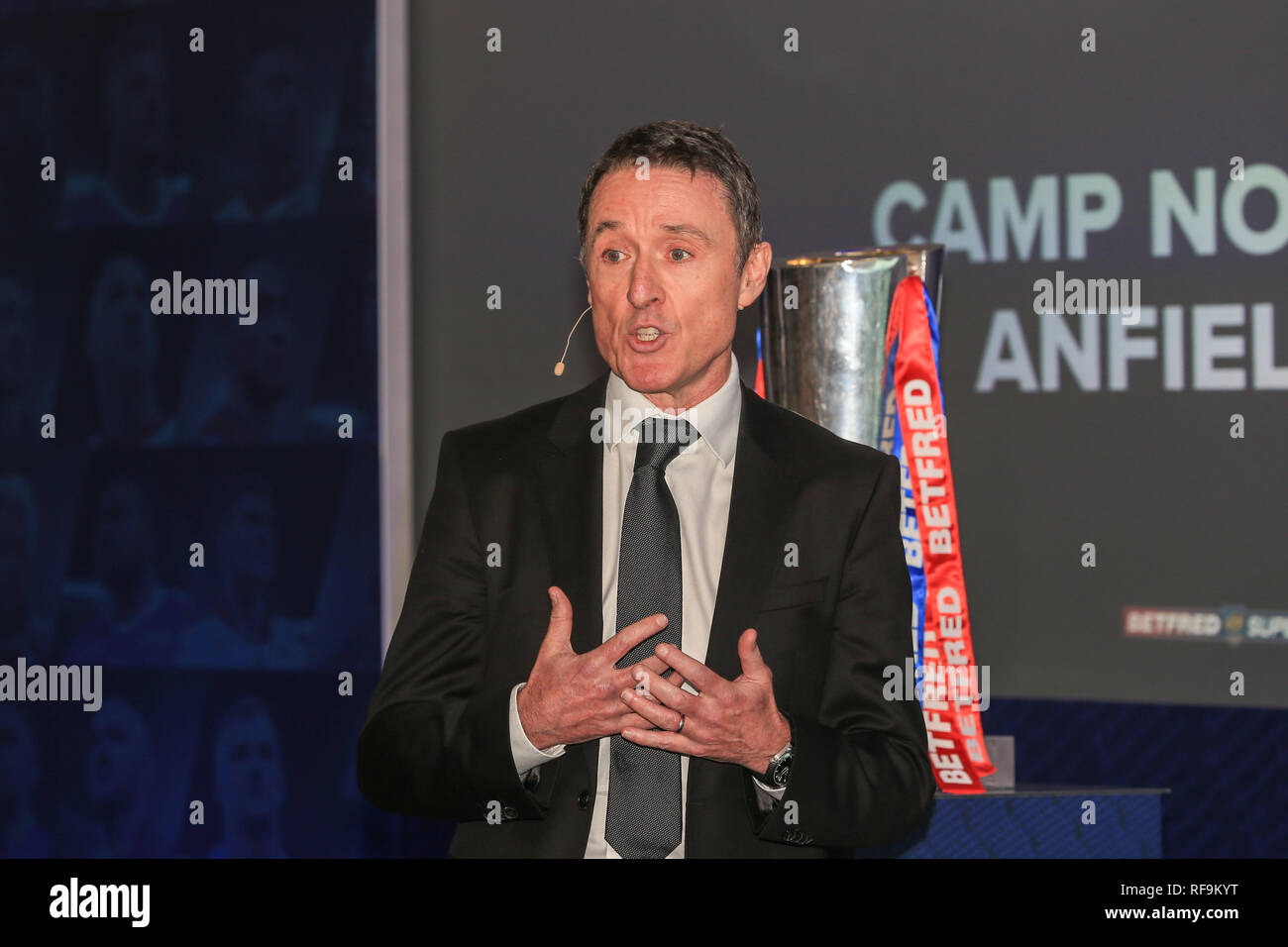 24. Januar 2019, Old Trafford, Manchester, England, Betfred Super League starten 2019; Robert Elstone CEO der RFL spricht mit der Presse Quelle: Mark Cosgrove/News Bilder Stockfoto