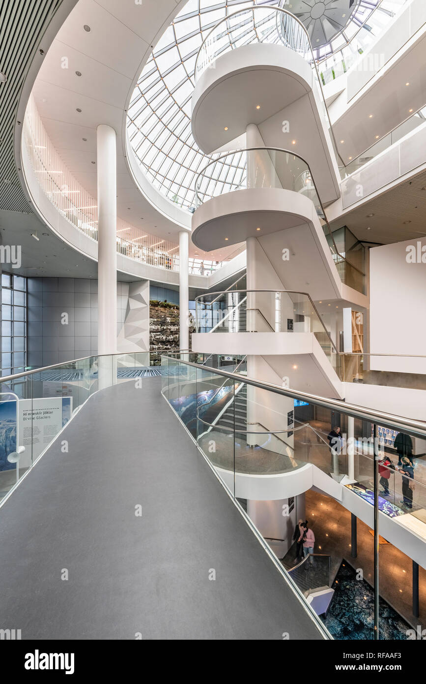 Perlan Museum (die Perle) Reykjavik, Island. Perlan Exponate der isländischen Natur im einzigartigen High-Tech-Möglichkeiten. Stockfoto