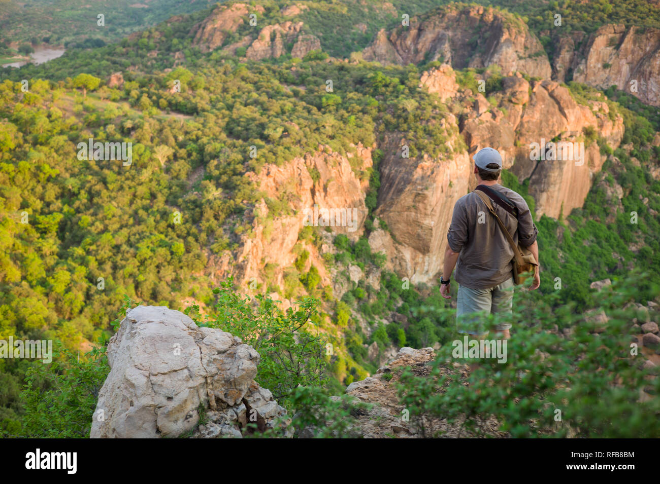 Lanner Gorge, die von den Luvuvhu Fluss geschnitzt, in der Pafuri Region im Norden von Kruger National Park, ist ein tolles Ziel für eine Safari sundowner Stockfoto