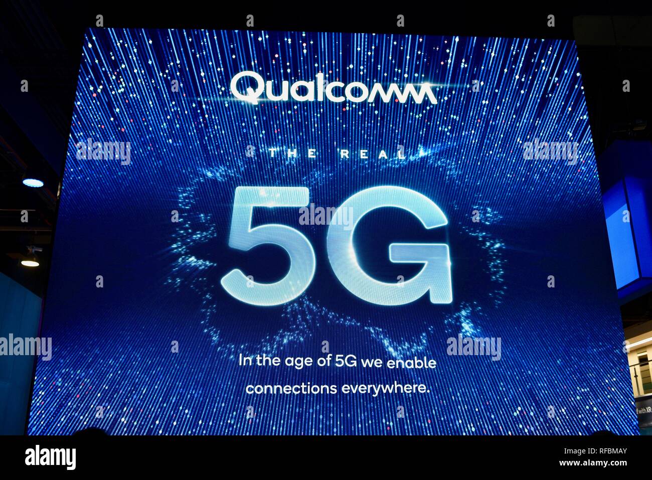 Qualcomm stand die Förderung des 5G-Mobilfunknetz überprüfen, die für die Smartphones und mobilen Geräten, auf der CES Messe in Las Vegas USA Stockfoto