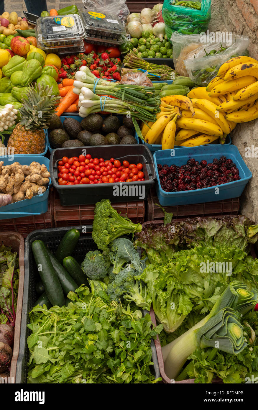 In einem kleinen organischen Produkten vom Markt ausgeht, in San Miguel de Allende, Mexiko. Stockfoto