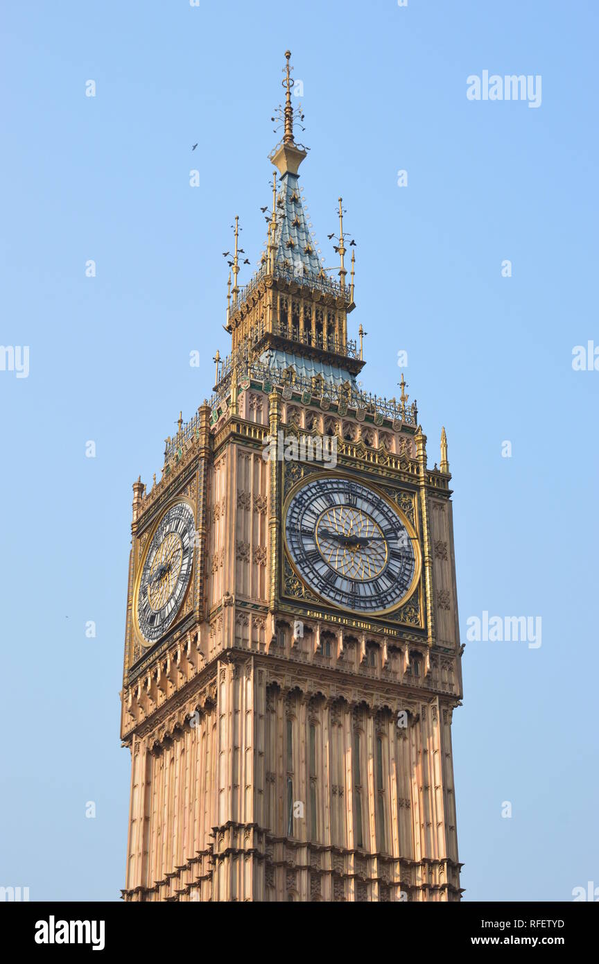 Kolkata Indien 25 Januar 2019 Der Big Ben Replik Oder Kolkata Zeitzone Mit Echten Vierseitige 3 6 Meter Durchmesser Anglo Swiss Clock Wahlt Die Stockfotografie Alamy