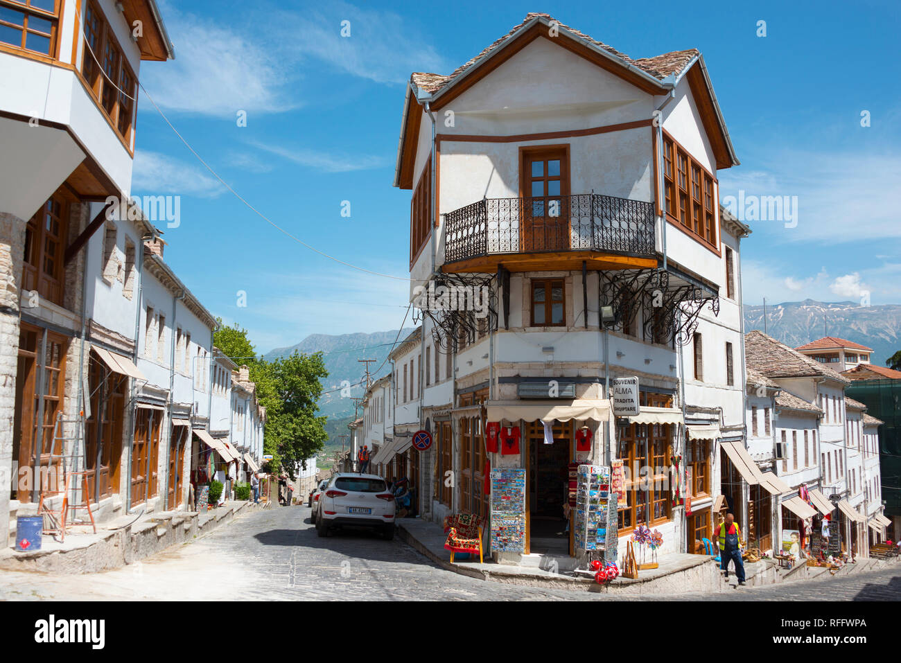 Haus in der Altstadt, UNESCO-Weltkulturerbe, Gjirokastra, Albanien, Gjirokastra Stockfoto