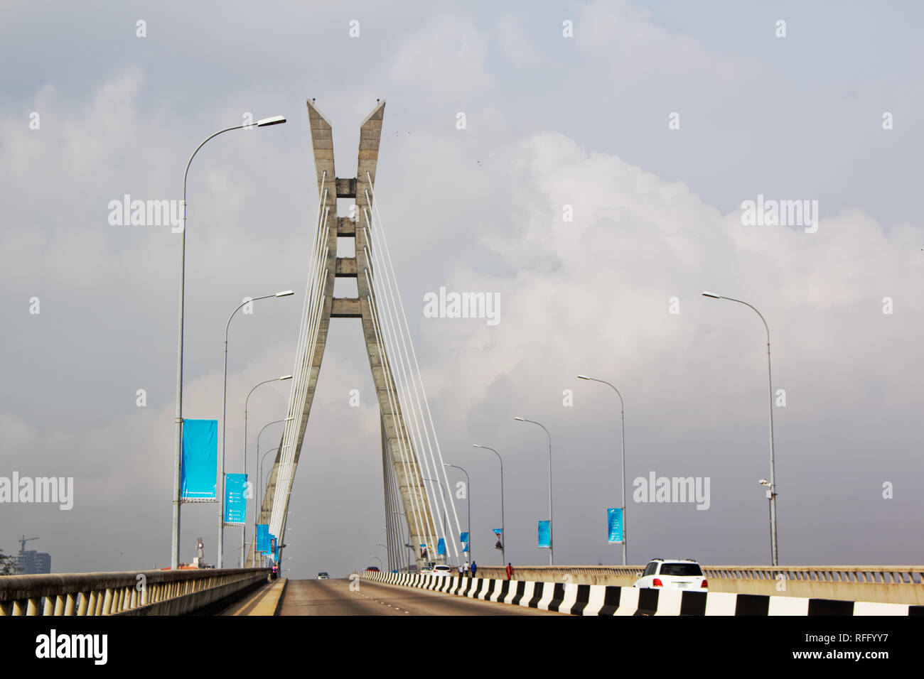 Lekki-Ikoyi Mautbrücke, Lagos, Nigeria. Kabelbrücke. Stockfoto