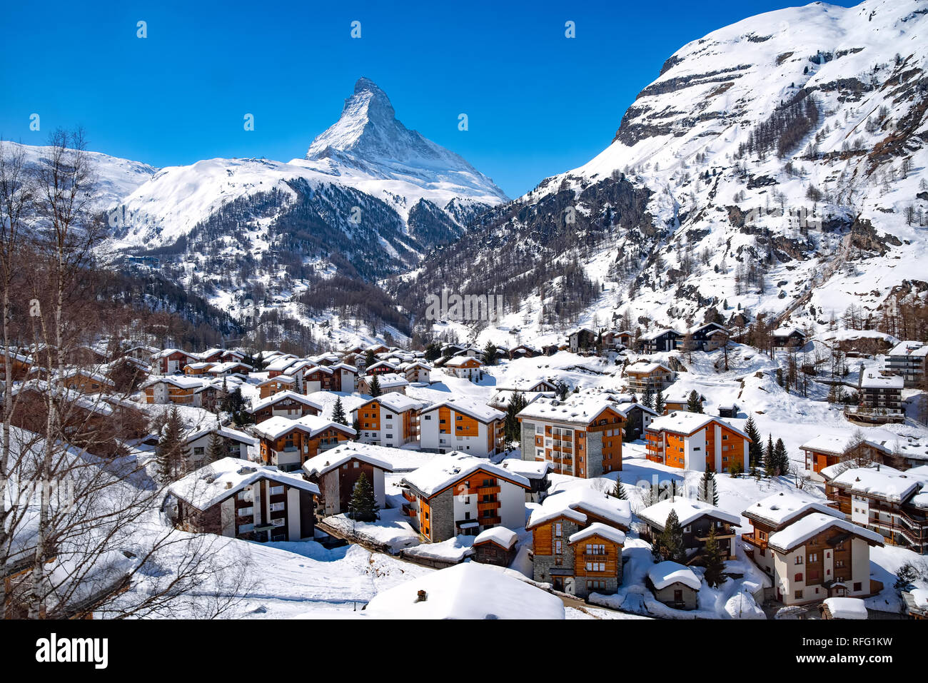 Luftaufnahme auf Zermatt und das Matterhorn Valley Peak Stockfoto