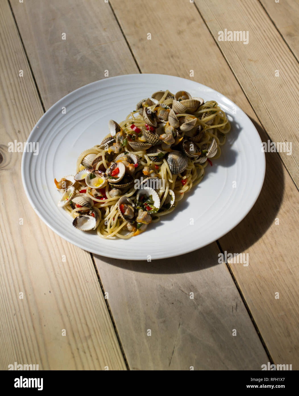 Linguine mit Meeresfrüchten Stockfoto