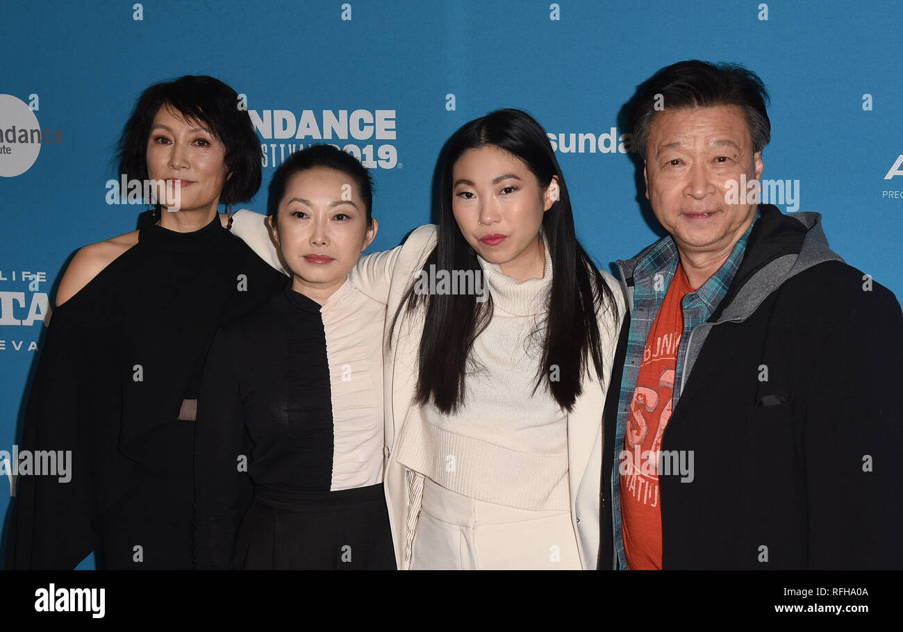 Park City, Utah, USA. 25. Januar 2019. Diana Lin, Autor und Regisseur Lulu Wang, Schauspieler und Rapper und Schauspieler Awkwafina, tzi Ma nehmen an der "Abschied"-Premiere während der 2019 Sundance Film Festival in Eccles Center Theater am Januar 25, 2019 in Park City, Utah. Foto: imageSPACE/MediaPunch Credit: MediaPunch Inc/Alamy leben Nachrichten Stockfoto