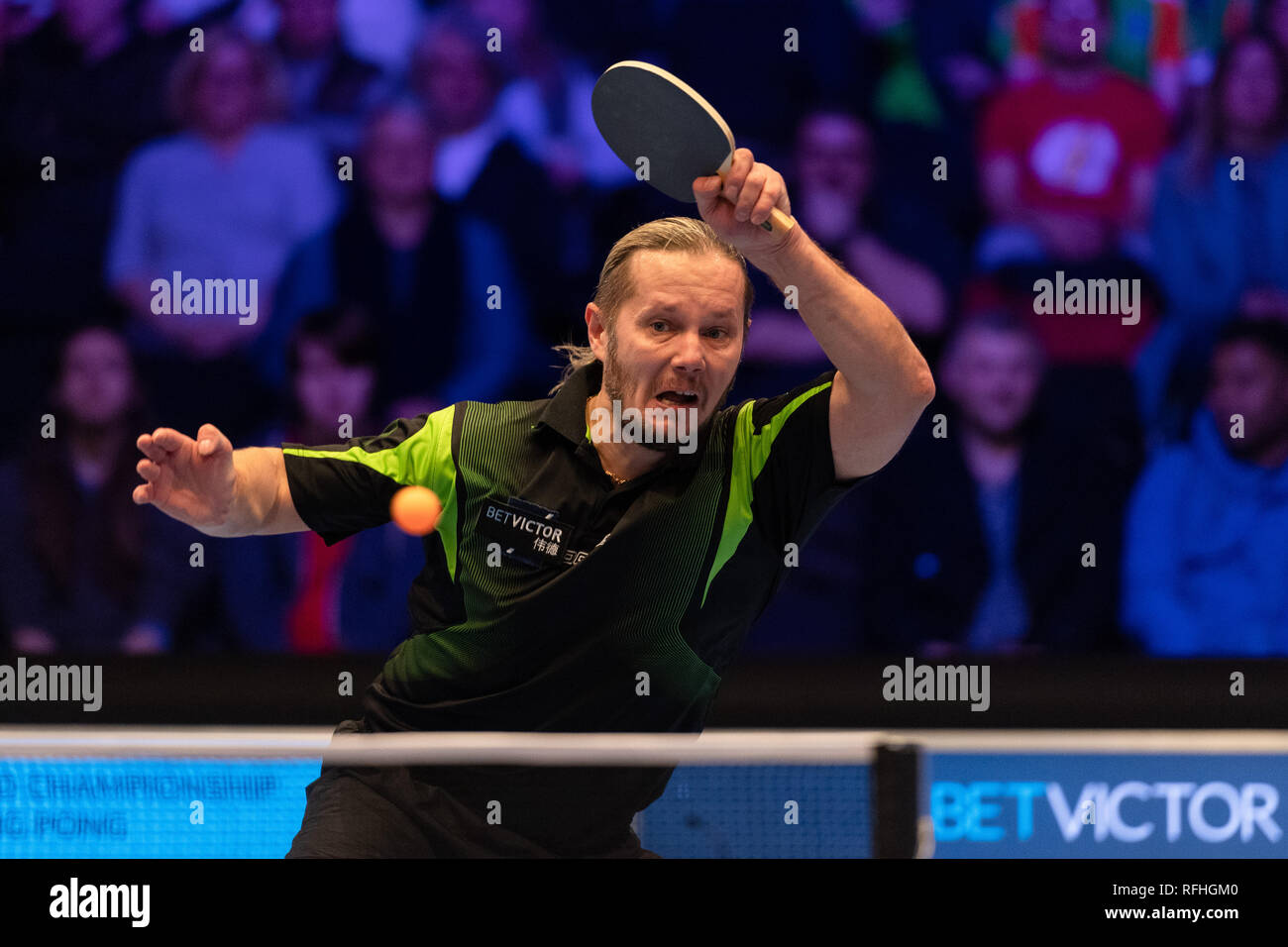 London, Großbritannien. 26 Jan, 2019. Alexander Flemming (GER) und Vladislav Kutsenko (RUS) in Gruppe A match 5 während Betvictor Weltmeisterschaft des Ping Pong - 2019 Turnier im Alexander Palace am Samstag, den 26. Januar 2019. LONDON ENGLAND. (Nur redaktionelle Nutzung, eine Lizenz für die gewerbliche Nutzung erforderlich. Keine Verwendung in Wetten, Spiele oder einer einzelnen Verein/Liga/player Publikationen.) Credit: Taka G Wu/Alamy News Credit: Taka Wu/Alamy leben Nachrichten Stockfoto