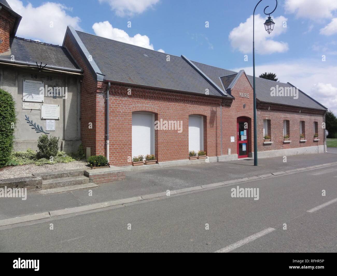 Aubigny-aux-Kaisnes (Aisne) Mairie. Stockfoto