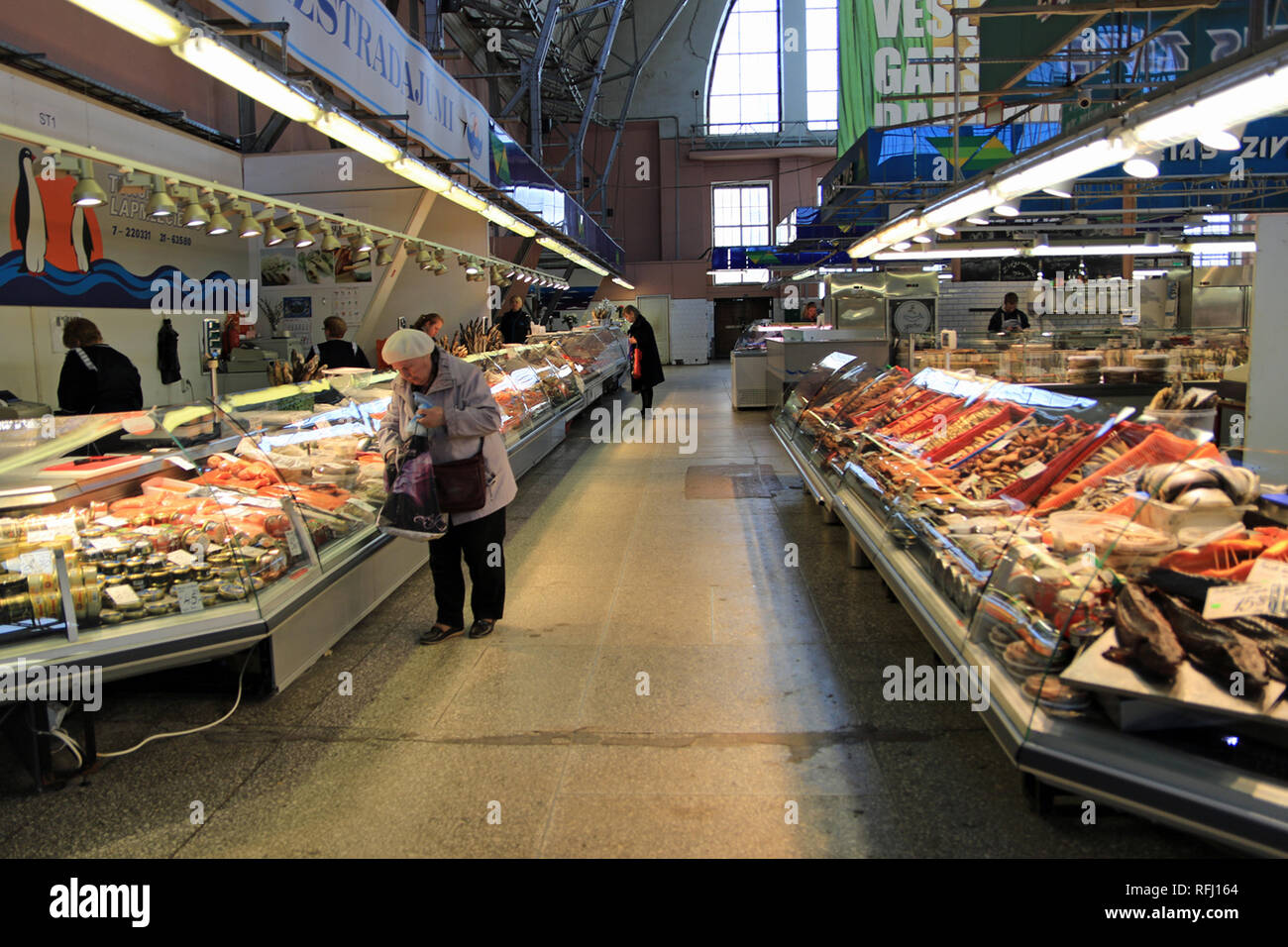 Riga Markt ist Europas größter Markt und Basar in Riga, Lettland. Stockfoto