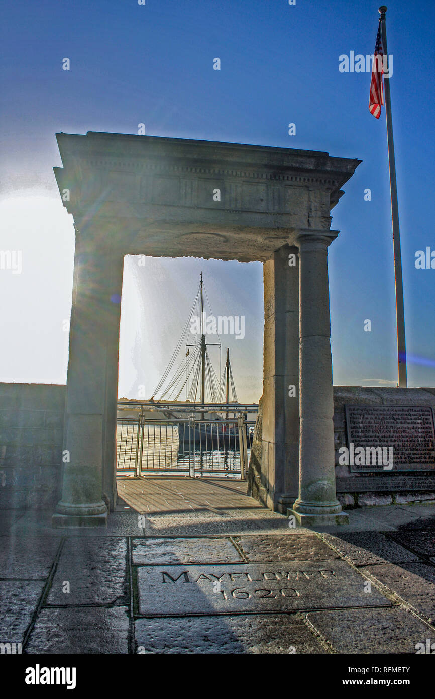 Mayflower Schritte Plymouth. Besucher Attraktion; Mayflower 400 (2020); die Pilgrim Memorial für die Reise nach Amerika Stockfoto