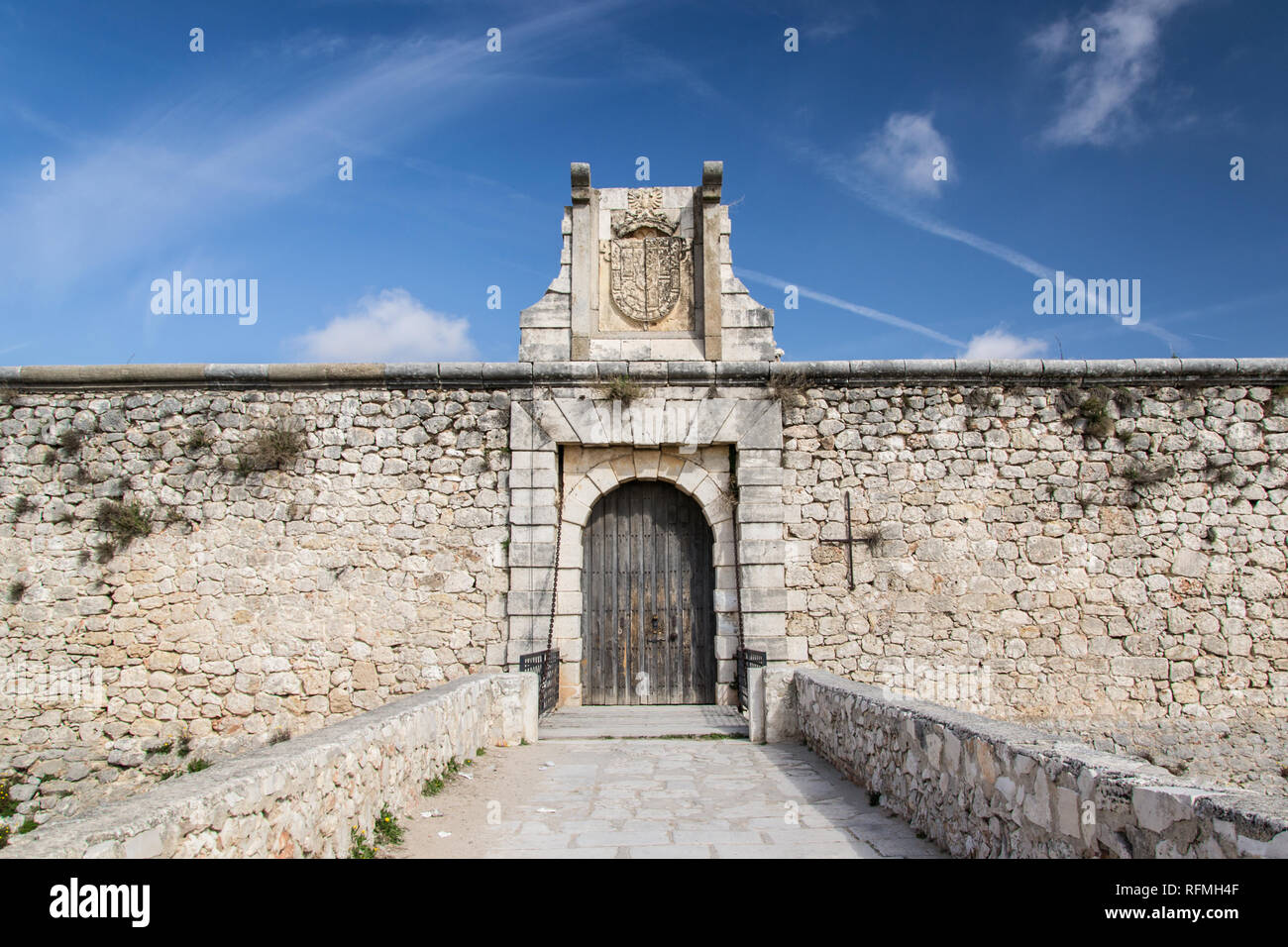 CHINCHON, SPANIEN - 26. MÄRZ 2016: Chinchon Burg Castillo de los Condes, Chinchon, Comunidad de Madrid, Spanien Stockfoto