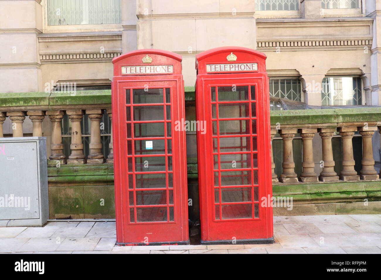 Zwei rote Telefonzellen. England Stockfoto