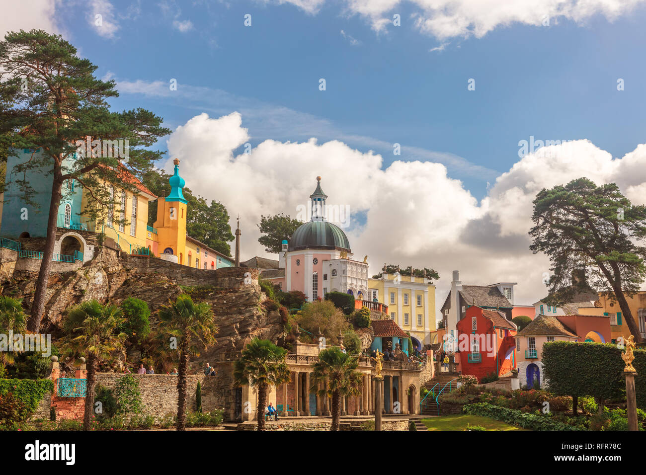 Beliebten Ferienort Portmeirion, North Wales, UK, dem Italienischen Dorf gebaut von Clough Williams-Ellis. Stockfoto