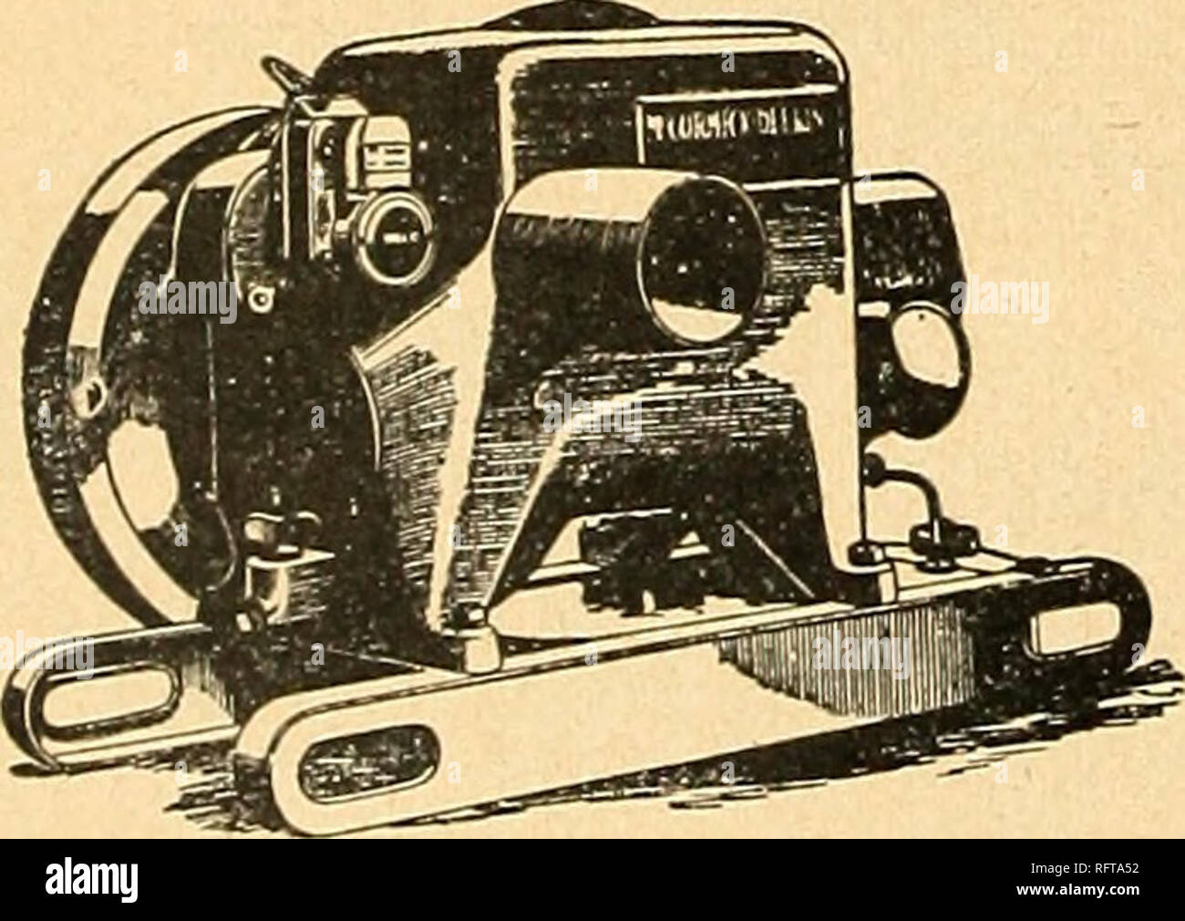 . Capitol City Samen für 1944. Baumschulen (Gartenbau) Kataloge, Leuchtmittel (Pflanzen) Kataloge Kataloge; Gemüse; Garten Werkzeuge Kataloge; Samen Kataloge. Unsere spezielle neue Funktion in Dieses Sägerät ist, dass wir nicht nur eine genaue Anzahl der Kerne in jedem Berg, aber wir bekommen die Anzahl der Kerne in jedem Berg, die die Qualität des Bodens ist in der Lage, perfekt Reife zu bringen. $ 91.25. Mit Düngemittel Anhang. $ 122.50 Cole One-Row Mais Pflanzmaschine Nr. 11. Pflanzmaschine $ 22 00 Nr. 12. Pflanzmaschine mit Dünger An- 26 50 Mc Cormick-Deering Motoren. Sehr einfache und perfekte System der hopper Kühlung. Frostp Stockfoto