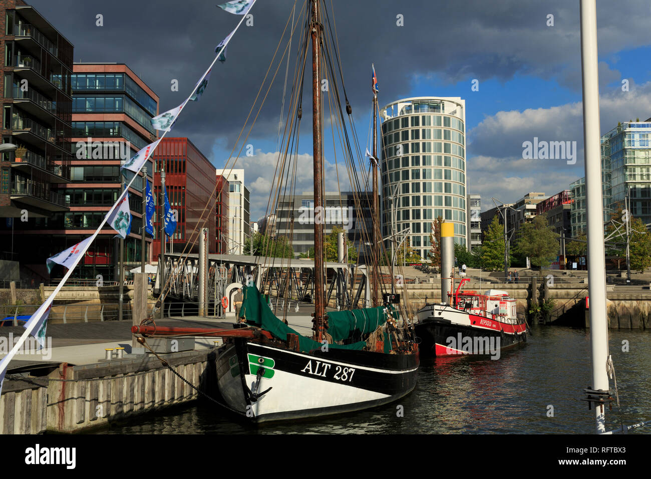 Historische Boote, HafenCity, Hamburg, Deutschland, Europa Stockfoto