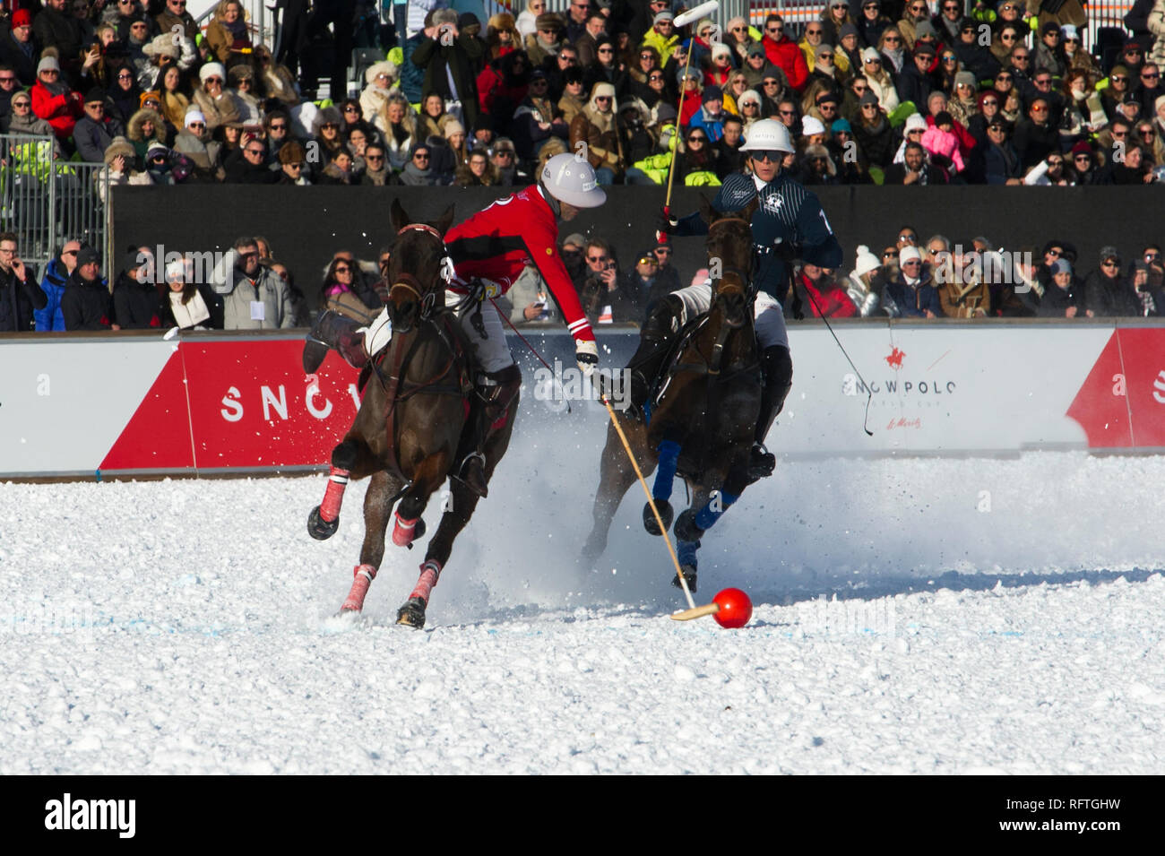 St. Moritz, Schweiz. 26. Januar, 2019. Snow Polo World Cup, Maserati versus Cartier; TC gewähren Ganzi von Cartier Team Credit: Aktion Plus Sport Bilder/Alamy leben Nachrichten Stockfoto