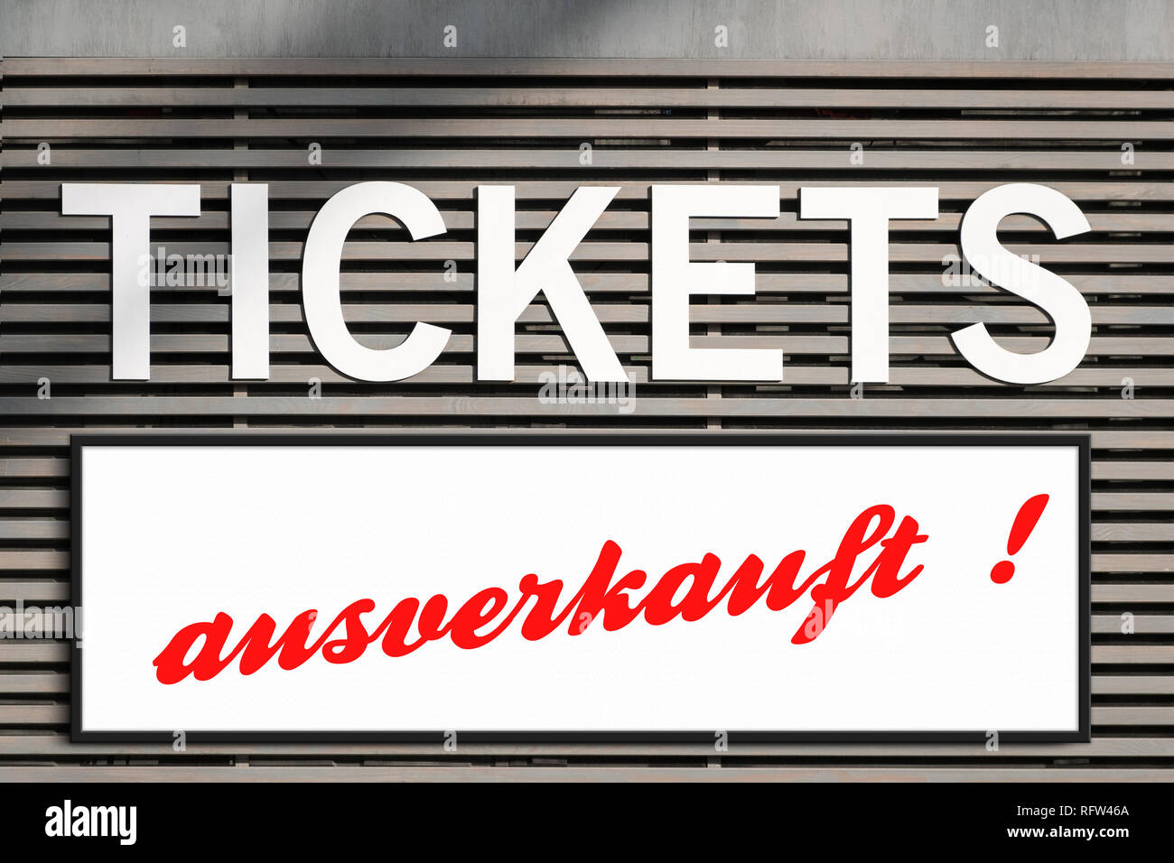 Tickets ausverkauft Informationen am Kiosk anmelden Stockfoto