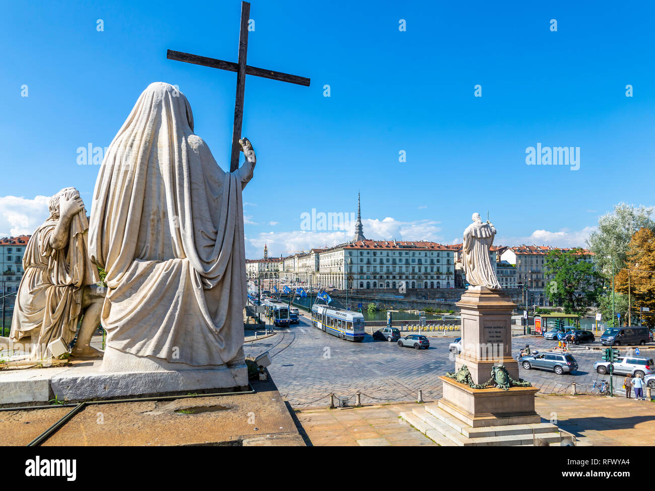 Anzeigen von Pont Vittorio Emanuele von Churchof Gran Madre di Dio, Turin, Piemont, Italien, Europa Stockfoto