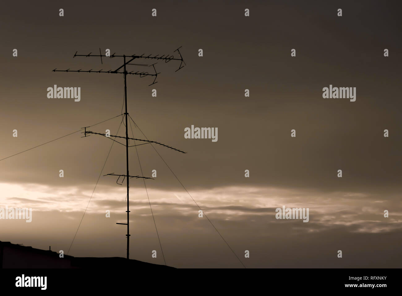 Alter fernsehmast Fotos und Bildmaterial in hoher Auflösung Alamy