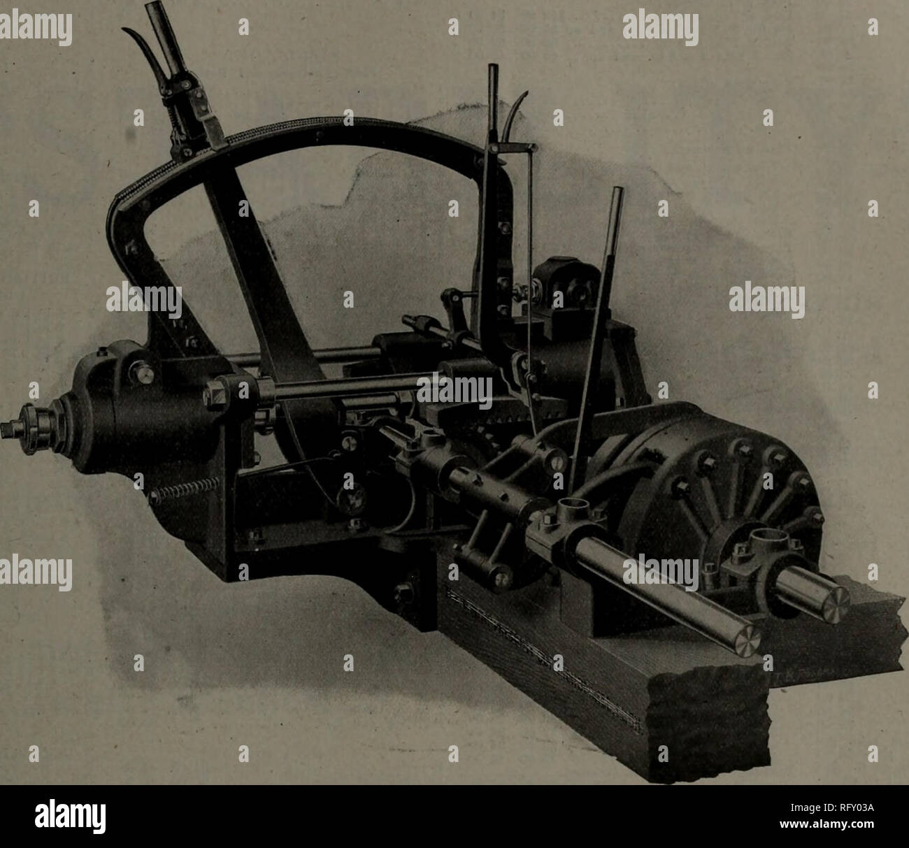 . Kanadische Forstindustrie Juli-Dezember 1915. Holzschlag; Wälder und Forstwirtschaft; Wald; Wald - zellstoffindustrie; Holz verarbeitenden Industrien. August i 1915 KANADA LUMBERMAN UND WOODWORKER 61 Ein Setter kann den ganzen Tag mit dieser Maschine arbeiten. Unsere vier-Zoll Dampf hat mit geschlossenen Schmutz Nachweis Ratsche Set funktioniert Das große sparen Zeit, Geld und Energie in das Sägewerk wird mehr Holz schneiden, weil es mit Dampf betrieben wird. Besser Bauholz herstellen, weil der Kolbenhub exakt ist. Bis zu vier Zoll mit einem Wurf der Hebel eingestellt werden. Leichter zu handhaben als eine Hand Set funktioniert. Einfach zu installieren und Stockfoto