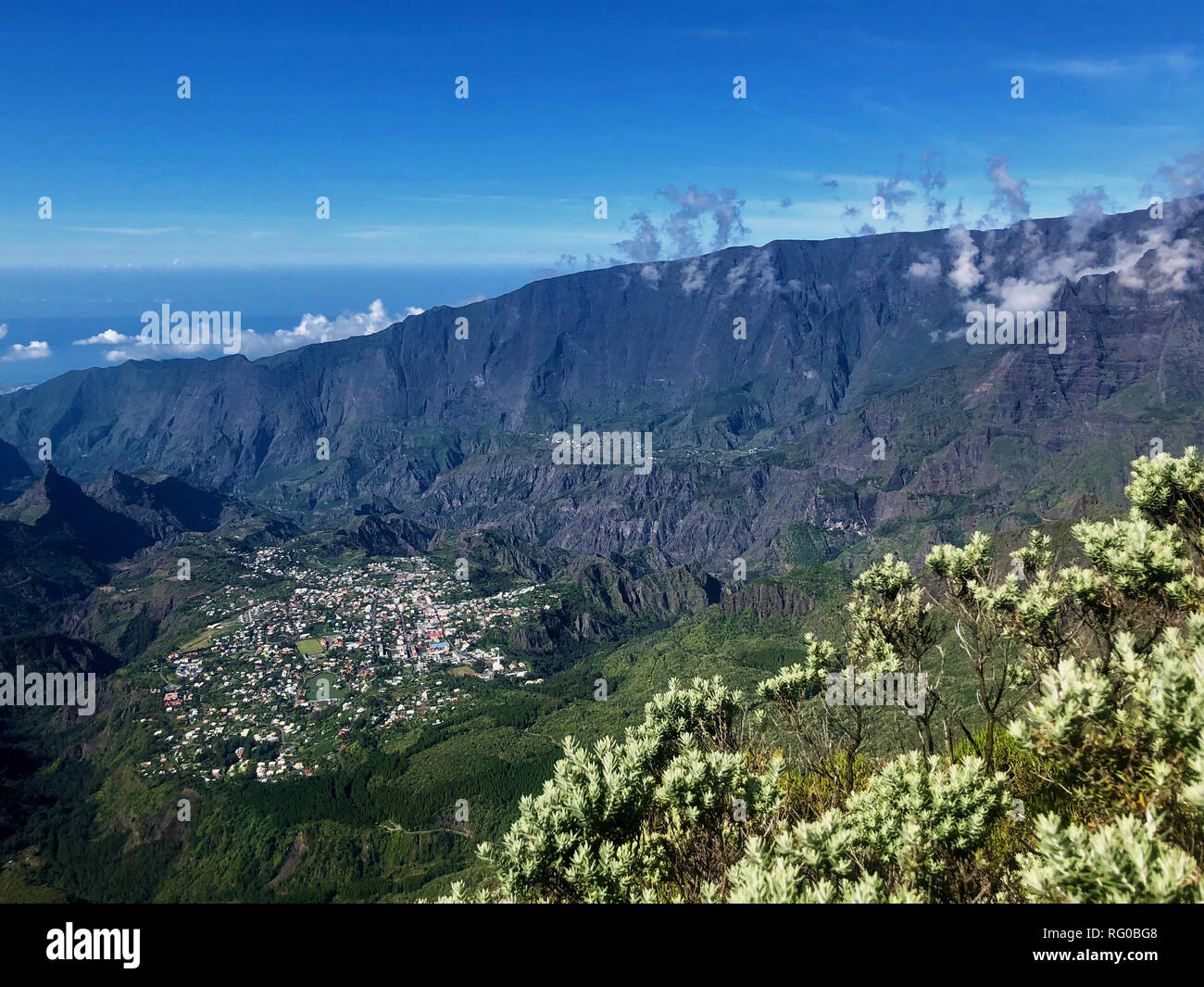 Cirque de Cilaos bei Sonnenuntergang Blick vom Piton des Neiges Stockfoto