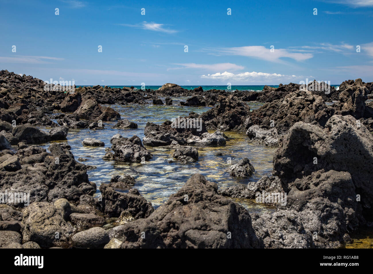 Rocky gezeitenbecken an der Kona Küste auf der Großen Insel von Hawaii. Stockfoto