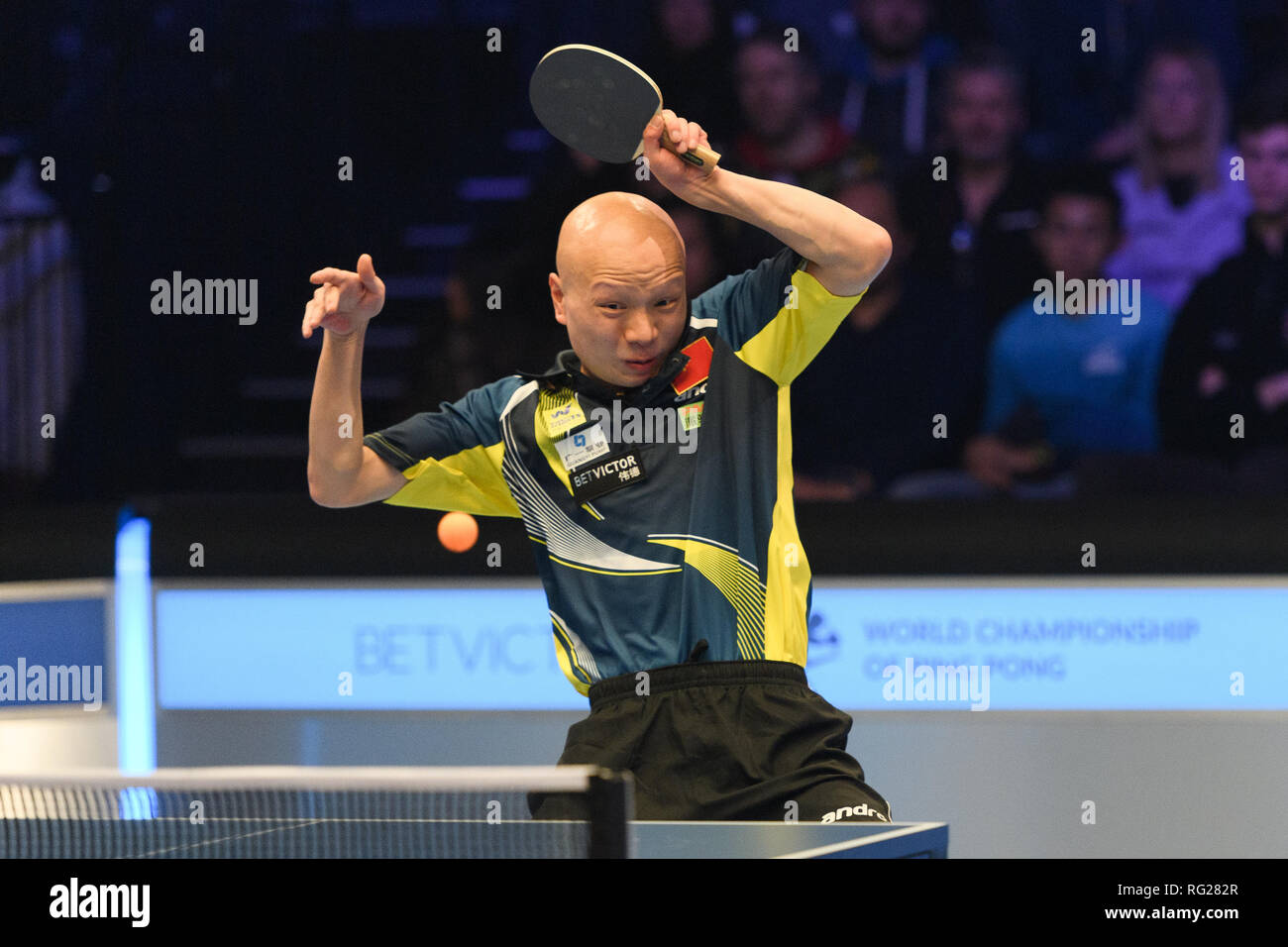 London, Großbritannien. 27. Januar 2019. Gavin Rumgay (SCO) gegen Hu Junchao (CHN) in den letzten 16 Gleichen während Betvictor Weltmeisterschaft des Ping Pong - 2019 Turnier - Letzten 16 knockout Phase im Alexander Palace am Sonntag, den 27. Januar 2019. LONDON ENGLAND. (Nur redaktionelle Nutzung, eine Lizenz für die gewerbliche Nutzung erforderlich. Keine Verwendung in Wetten, Spiele oder einer einzelnen Verein/Liga/player Publikationen.) Credit: Taka G Wu/Alamy leben Nachrichten Stockfoto