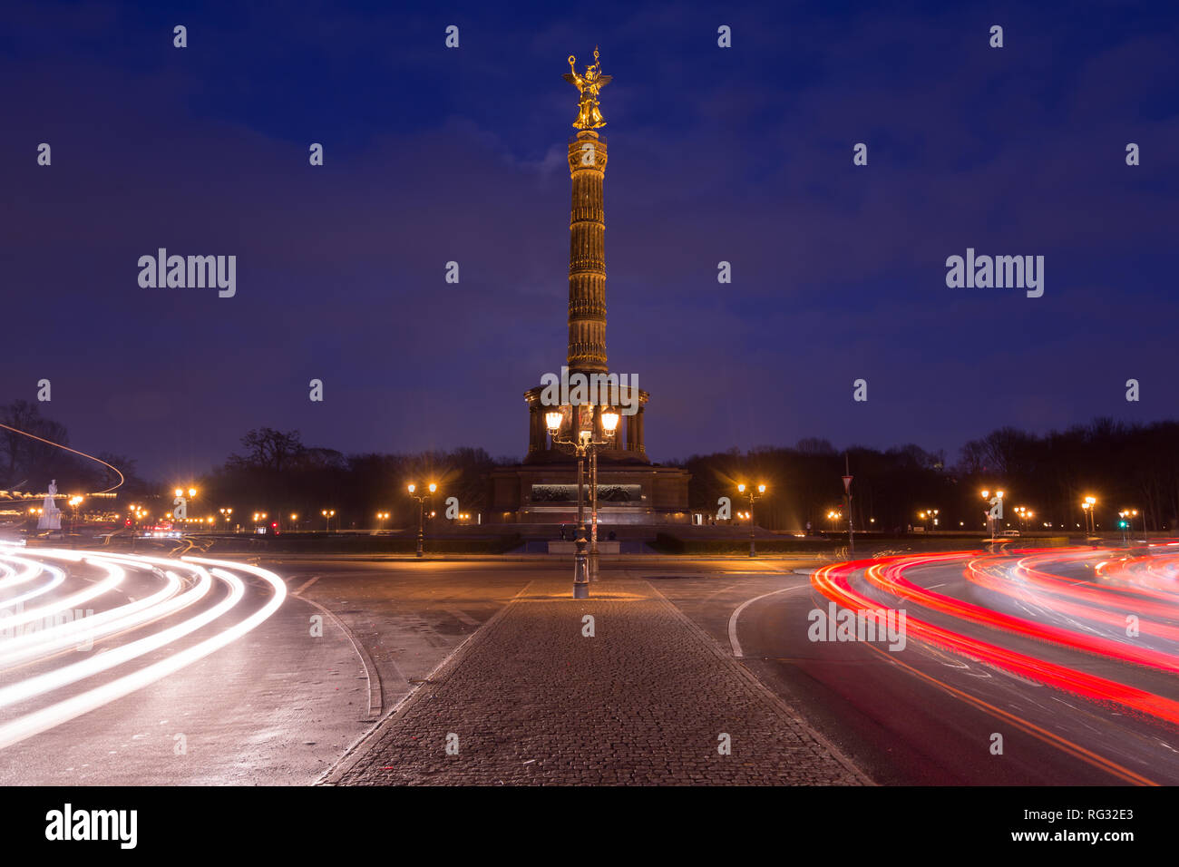 Berlin Siegessäule im Tiergarten/Berlin Siegessäule Stockfoto