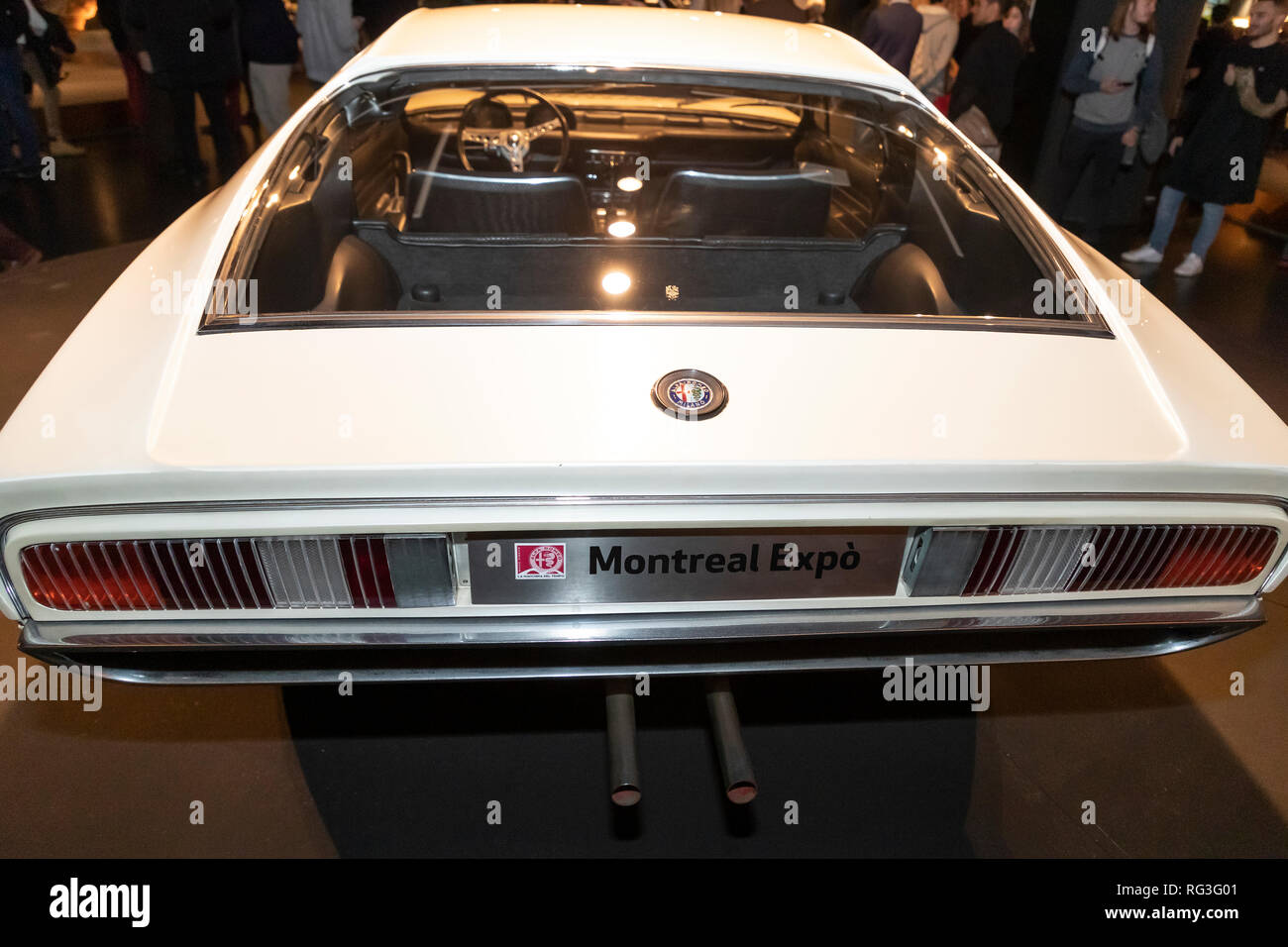 Turin. Ausstellung im National Car Museum, MAUTO widmet sich der Auto designer Marcello Gandini "Der versteckte Genius'. Alfa Romeo Montreal, Rückseite Stockfoto