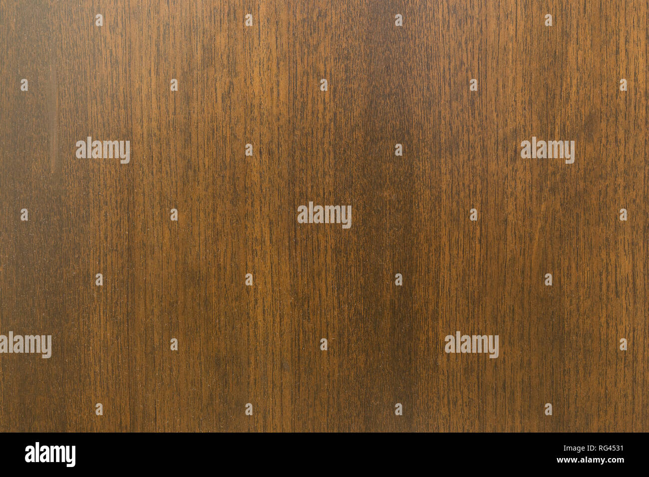 Full Frame Hintergrund eines gealterten und staubige braune Holz Brett an  der Wand. Material im Schrank, Kleiderschrank, Möbel oder Tür verwendet  Stockfotografie - Alamy