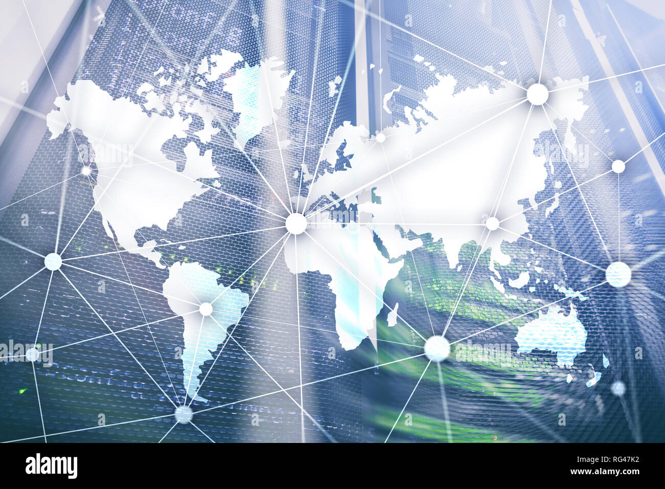 Weltkarte mit Kommunikation Netzwerk auf dem server Raumhintergrund Stockfoto