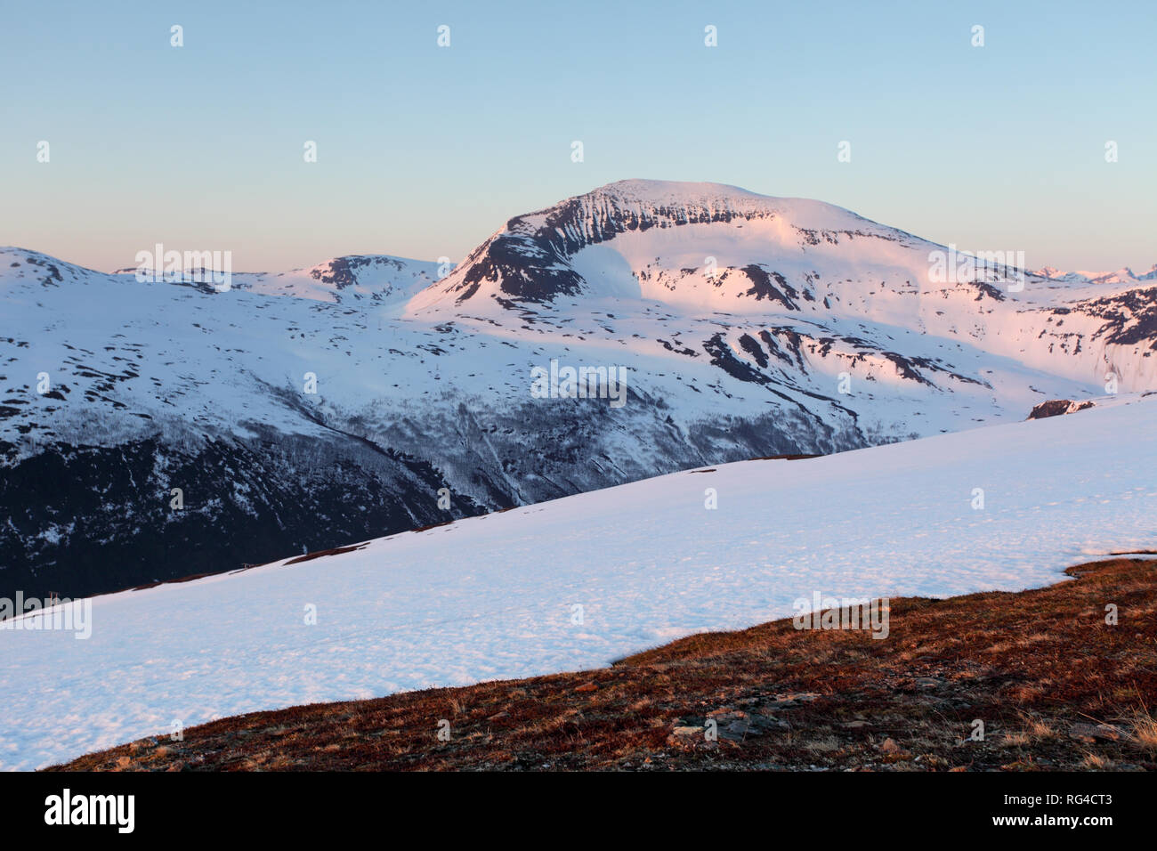 Berg im Winter in Norwegen, Tromso Stockfoto