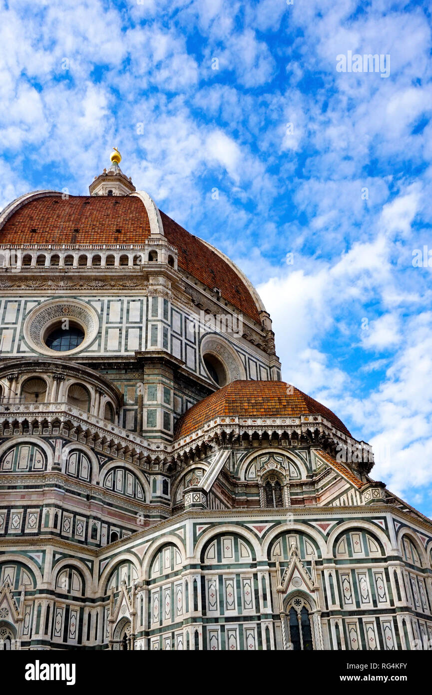 Florance dom Detail mit interessanten blauer Himmel Stockfoto