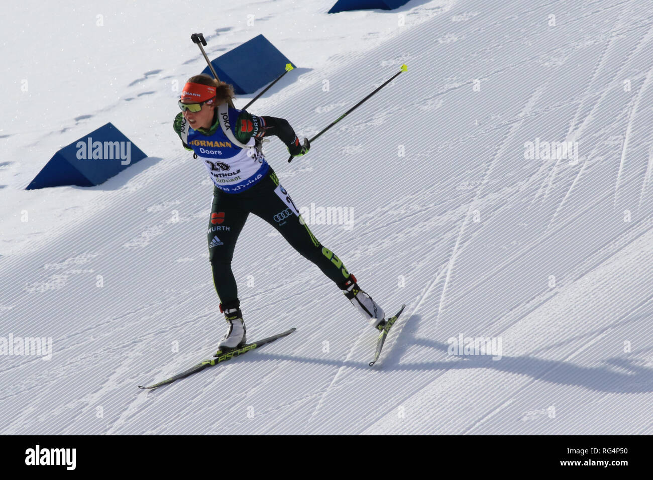 Antholz Antholz, Italien. 27 Jan, 2019. BMW Biathlon Weltcup, massenstart Frauen; Laura Dahlmeier (GER) Credit: Aktion plus Sport/Alamy leben Nachrichten Stockfoto