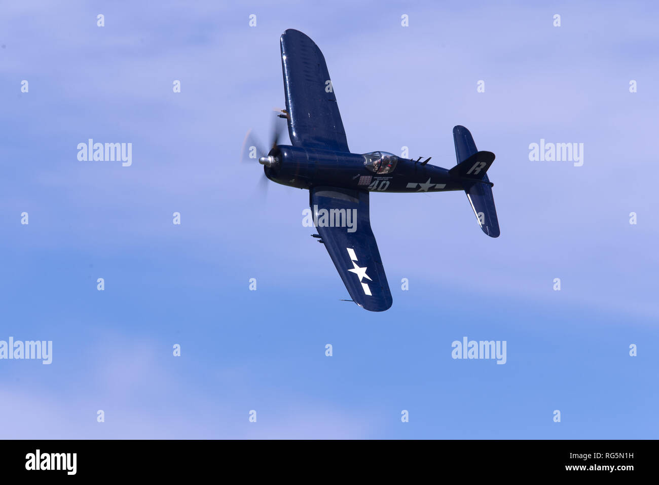 Vought F4U-4 Corsair im Flug Stockfoto