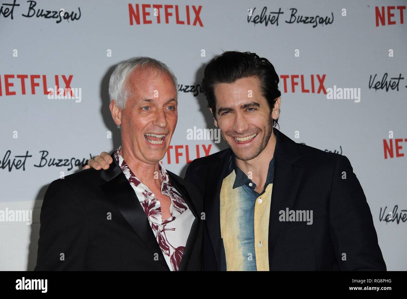 Los Angeles, CA, USA. 28 Jan, 2019. Dan Gilroy, Jake Gyllenhaal in der Ankunftshalle für samt Kreissäge Premiere, Grauman's Egyptian Theatre, Los Angeles, CA 28. Januar 2019. Credit: Elizabeth Goodenough/Everett Collection/Alamy leben Nachrichten Stockfoto