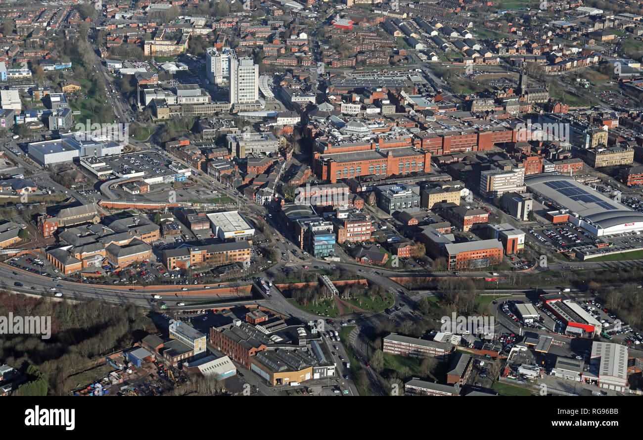 Luftaufnahme der Oldham Skyline, Greater Manchester, UK Stockfoto