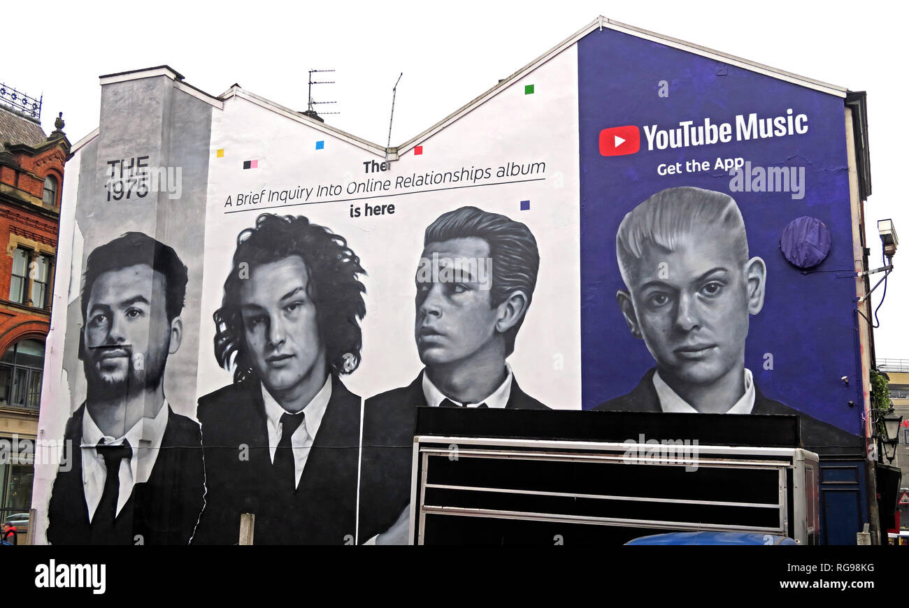 YouTube Musik erhalten die App Anzeige, auf der Giebelseite des Gebäudes, Shude Hill, Manchester City Centre, North West England, Großbritannien, M4 2AF Stockfoto