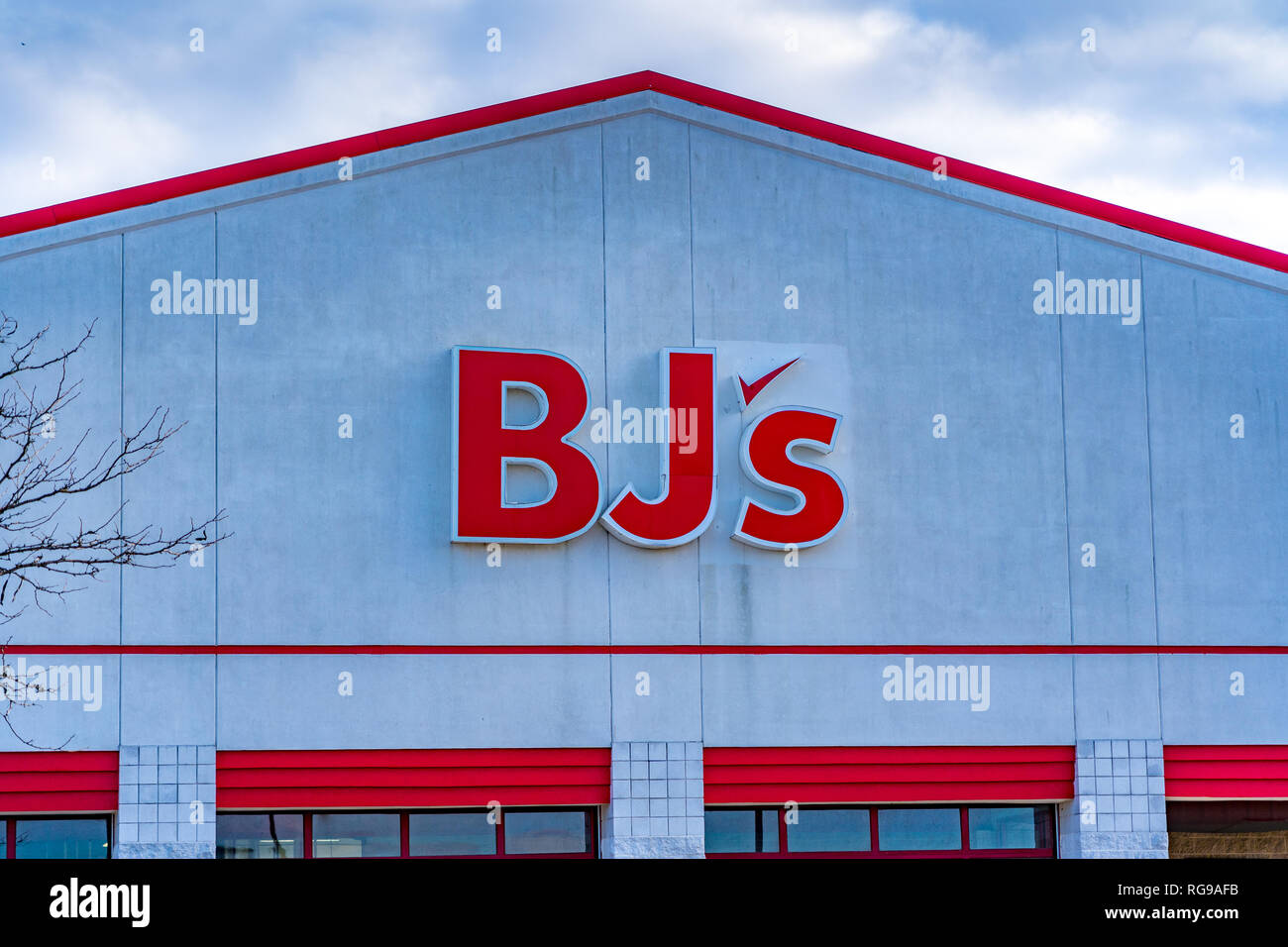 York, PA, USA - 26. Januar 2019: BJs Großhandel Club ist eine US-amerikanische Mitgliedschaft - nur Lager-Kette, die im Osten der Vereinigten Staaten. Das Club h Stockfoto